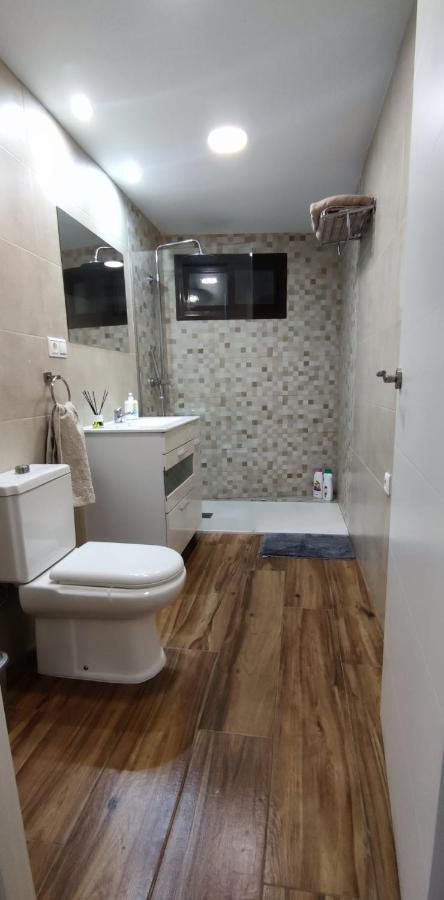 Acogedor Atico En Pleno Centro Apartment Гранада Екстериор снимка