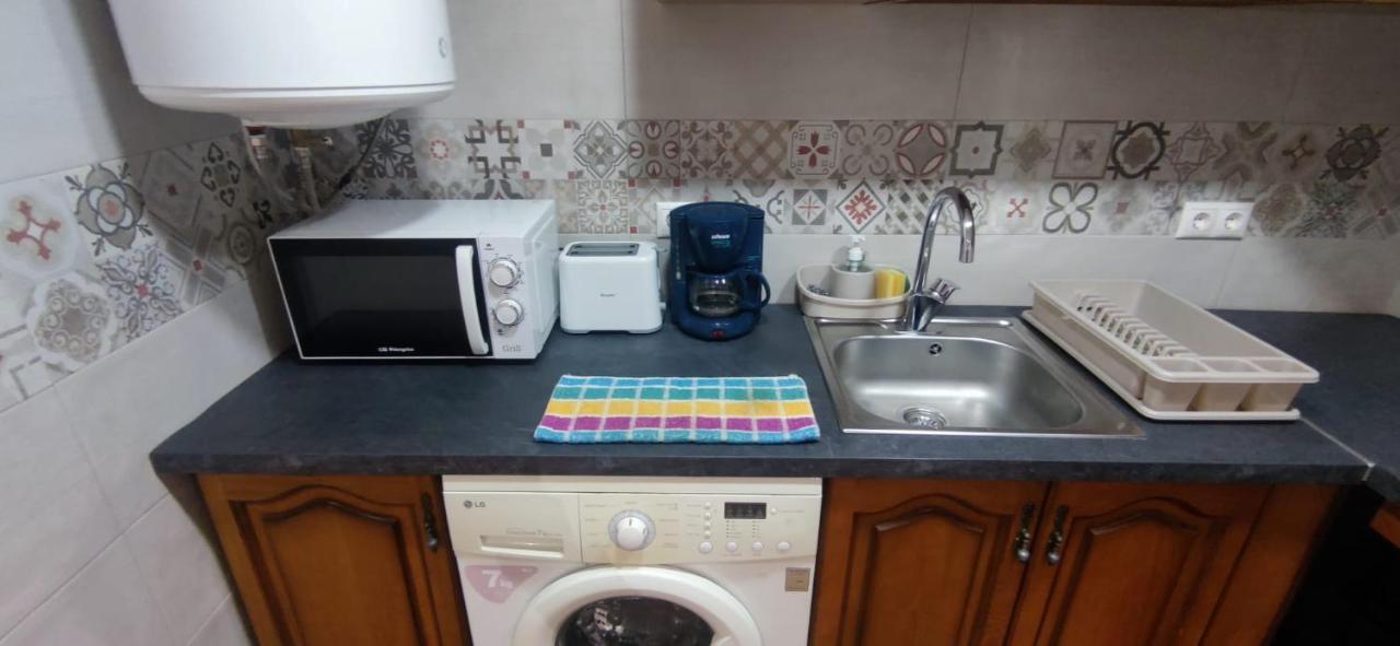 Acogedor Atico En Pleno Centro Apartment Гранада Екстериор снимка