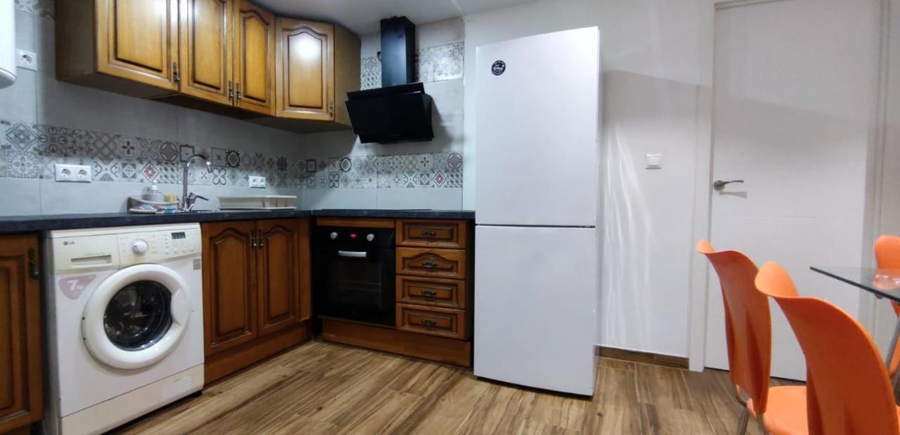 Acogedor Atico En Pleno Centro Apartment Гранада Екстериор снимка
